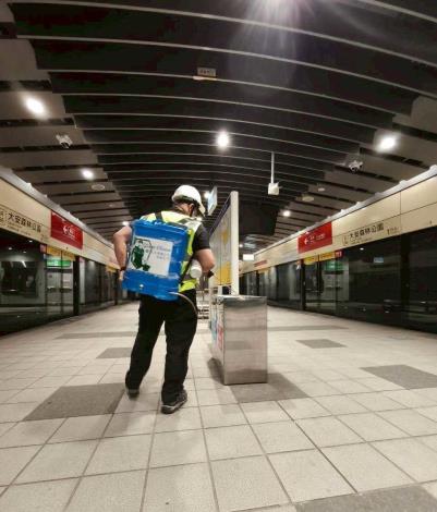 車站消毒02