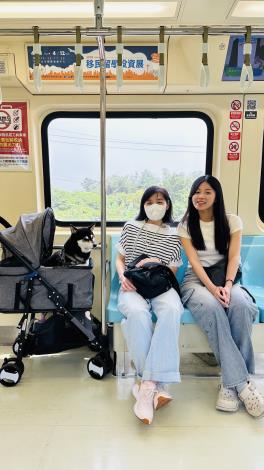 狗狗友善列車10