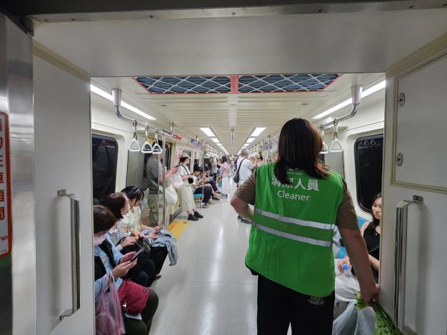 狗狗友善列車13