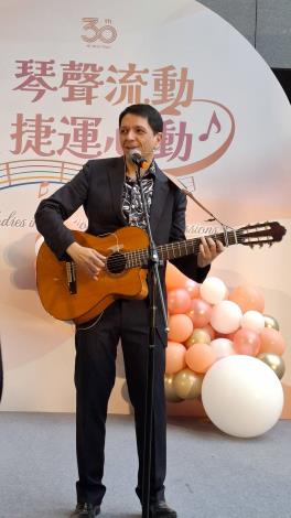 男高音Vincenzo Cuccia演出