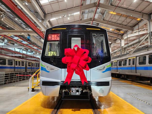 北捷首列CR381A新電聯車01