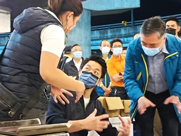 蔣萬安市長視察魚中繼批發市場