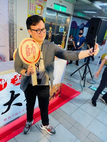 產業局陳俊安局長參與「遊艋舺添好運」打卡活動