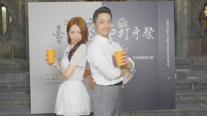 蔣萬安市長與韓國啦啦隊女神李雅英合照6