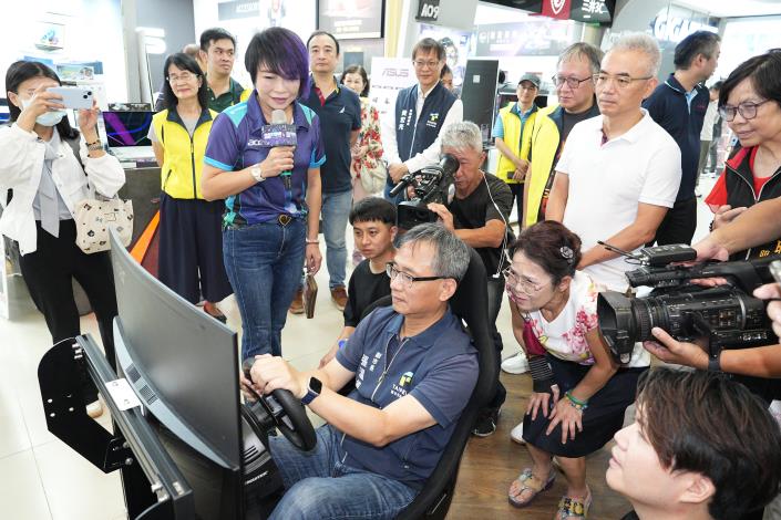 Predator虛擬賽車體驗2