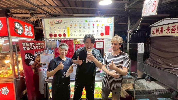 「Musa咖哩餅」的肉類咖哩與蔬菜咖哩都很受歡迎