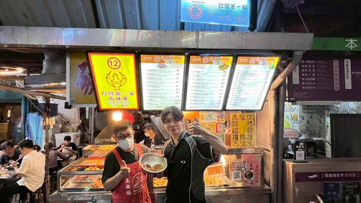 「第一家鹽酥雞」提供碳烤與酥炸兩種系列選擇