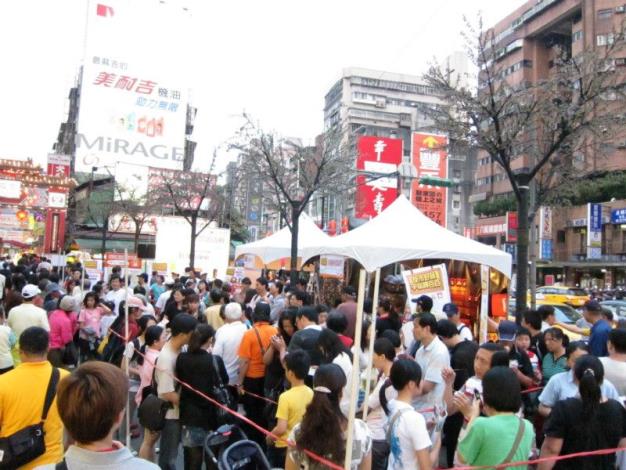 100年攤販促銷活動-饒河街.JPG