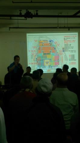 環南市場改建攤商安置說明會4