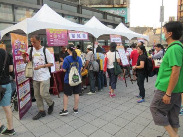 1050723延三夜市活動現場.JPG