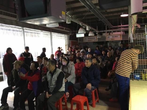 105.12.28成功市場改建規劃攤商說明會1