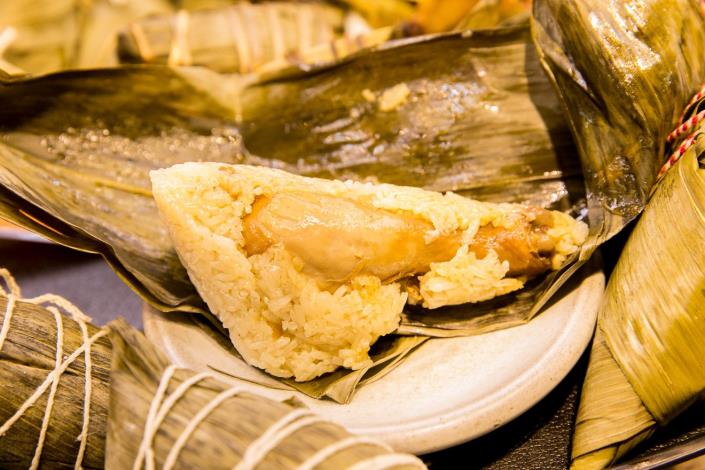 合興推出的棒棒腿粽，讓喜歡吃肉的消費者大呼過癮