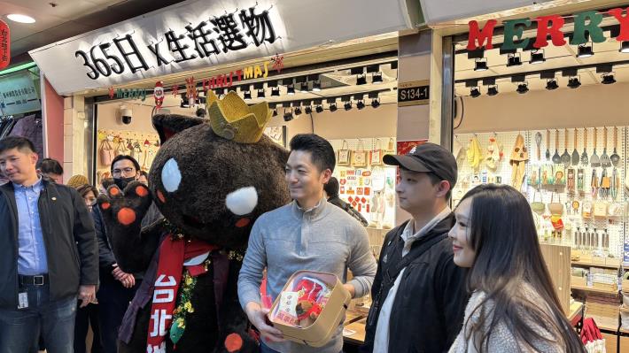 1140118-蔣市長年貨大街走街(台北地下街)-4