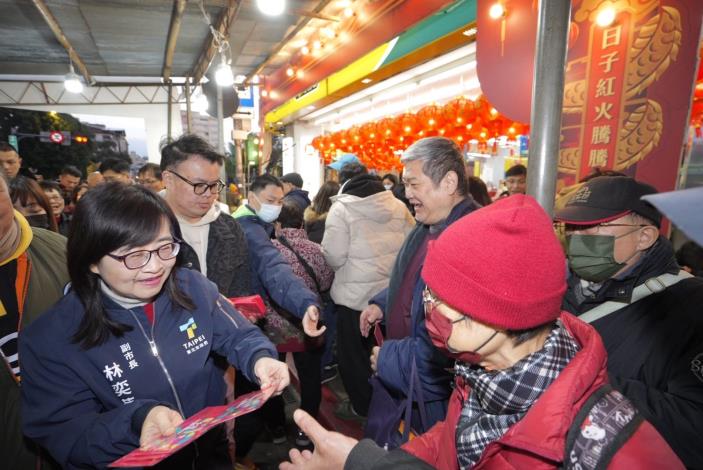 1140127-林副市長年貨大街走街(艋舺、廣州街、梧州街及華西街夜市)-8