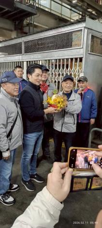 LINE_ALBUM_1150211蔣市長巡視魚果_260226_3