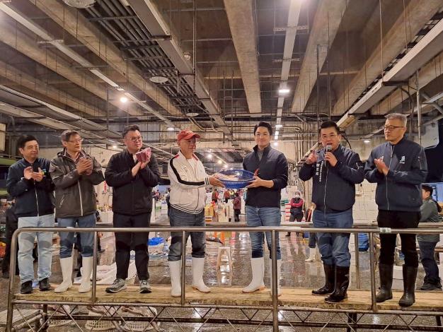 LINE_ALBUM_1150211蔣市長巡視魚果_260226_1