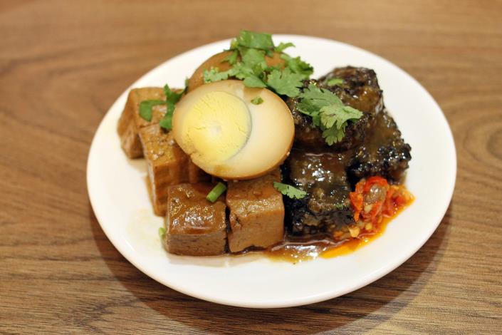 這裡的滷味小菜滋味頂級