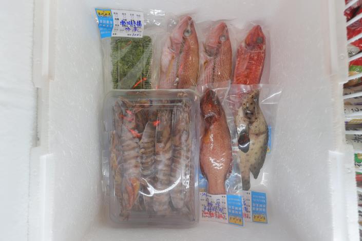 急速冷凍的新鮮海產.JPG
