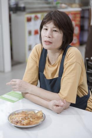 六六台菜料理曾美智老闆