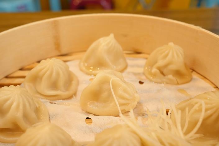 今年全新品項小籠湯包皮薄多汁