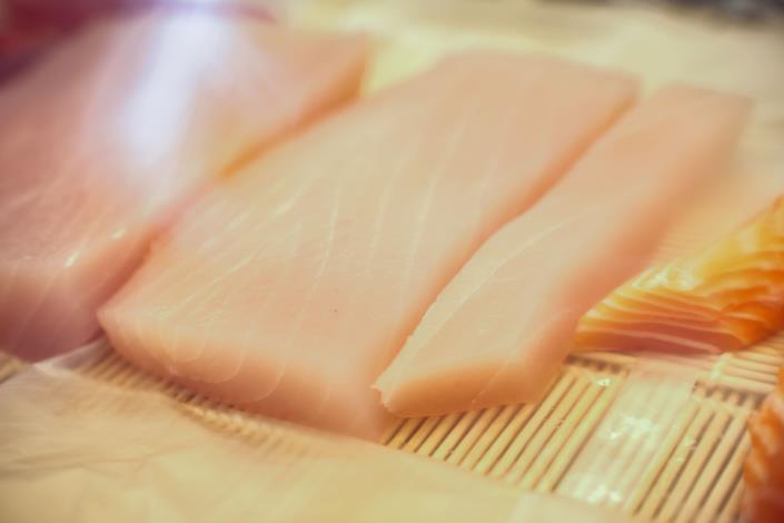 生魚片需要在低溫且無汙染的環境中保存