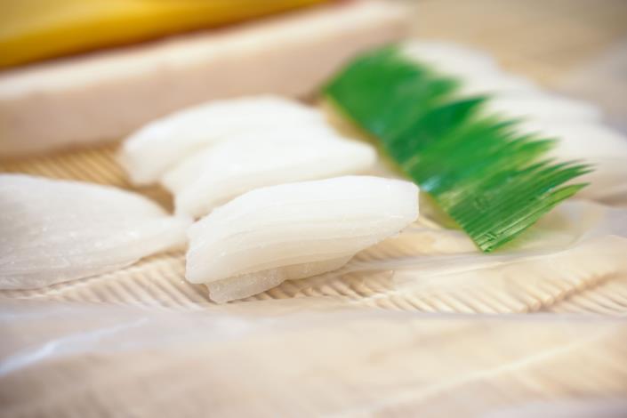 花枝生魚片鮮甜爽脆又可口