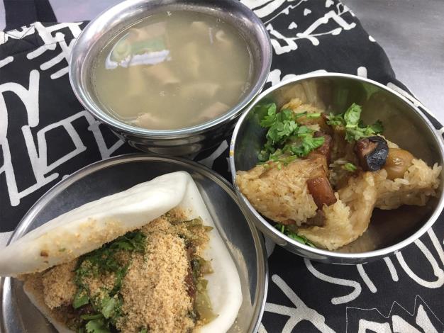 四神湯、刈包、肉粽是必吃的美食三寶