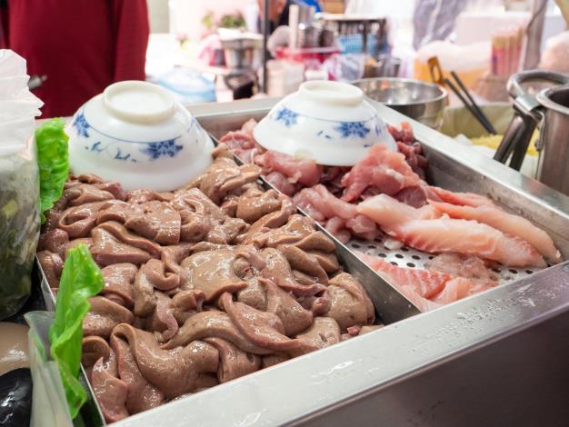 汆燙生鮮、內臟類鮮食是飯麵食的好搭檔