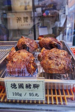德國豬腳是主力商品
