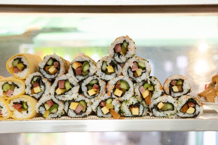 用料豐富大方的花壽司