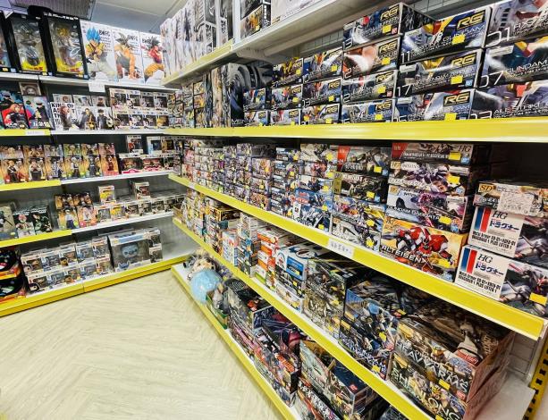 店內模型控都要失控的模型區