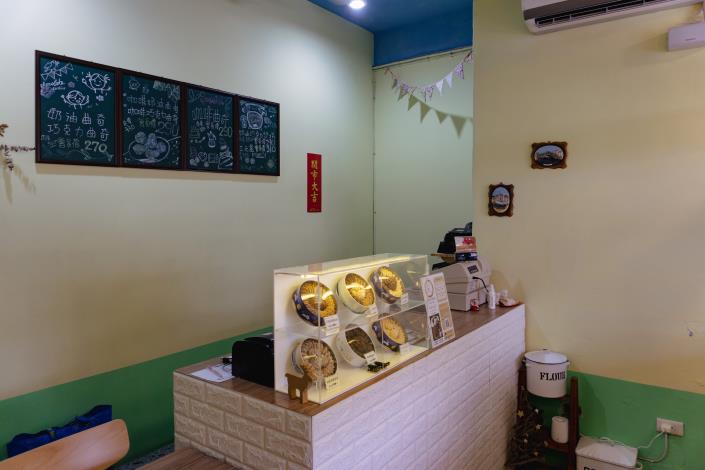 113年輔導店家-幸福海螺改造前店面