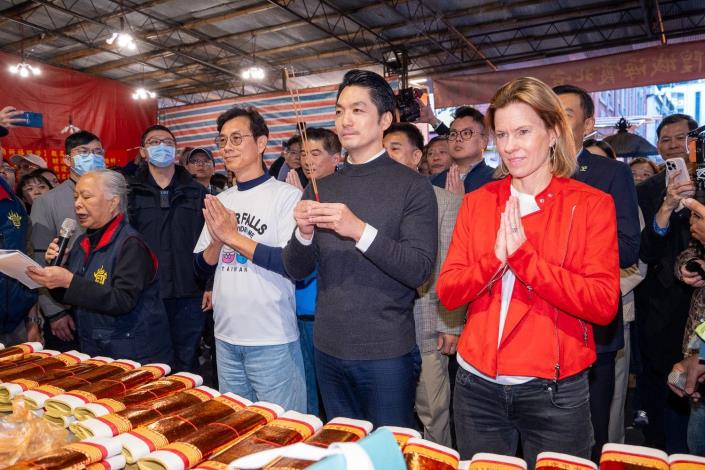 長官貴賓於台北霞海城隍廟上香祈福