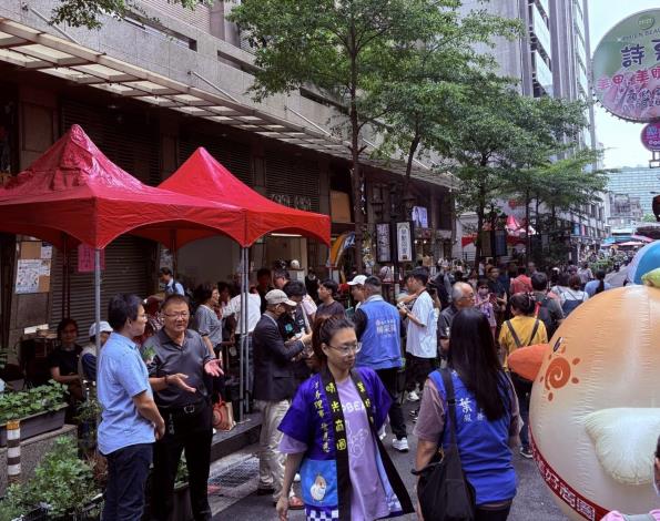 與會貴賓絡繹不絕，共襄盛舉見證重要時刻。