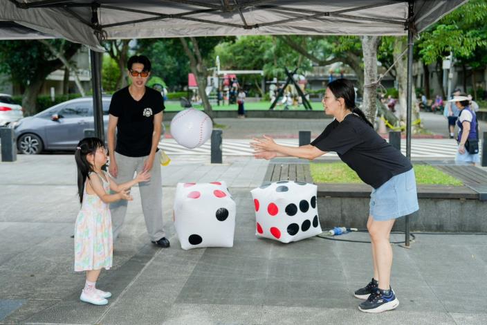 「2026影伴民生×星空電影院」0829於民生公園登場,各式親子闖關活動等您來Happy!