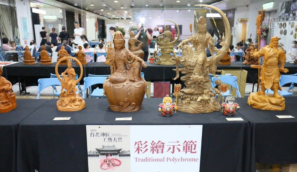 20250831-2025台北神匠工藝大賞職人展示彩繪作品