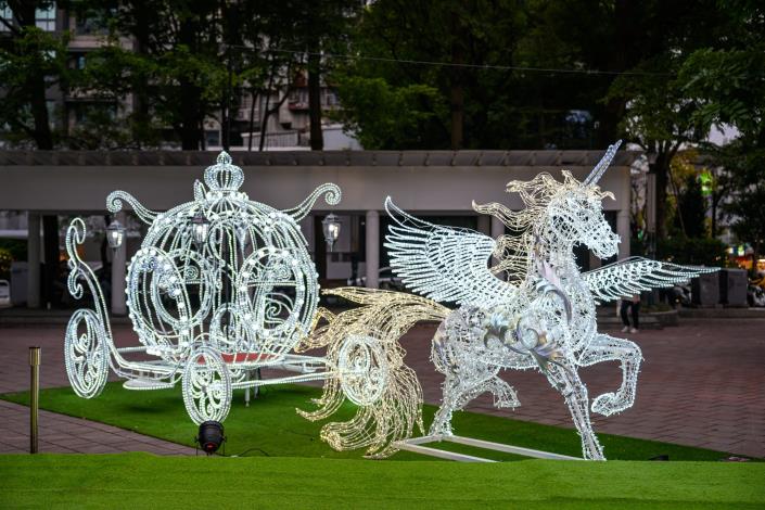 重現童話故事的「星光馬車」，即日起至3月8日閃耀於瑠公公園