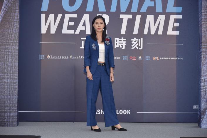 正裝時刻素人評選獲選者-鍾寧