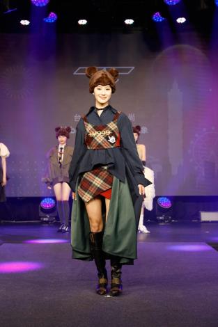 設計師廖芊雰作品走秀