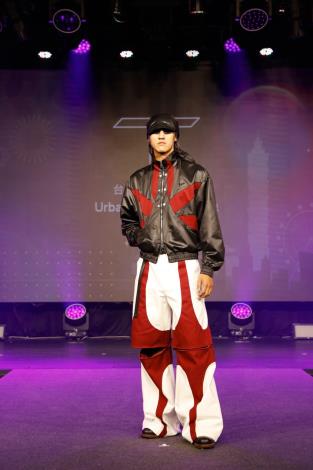 設計師陳樵一作品走秀