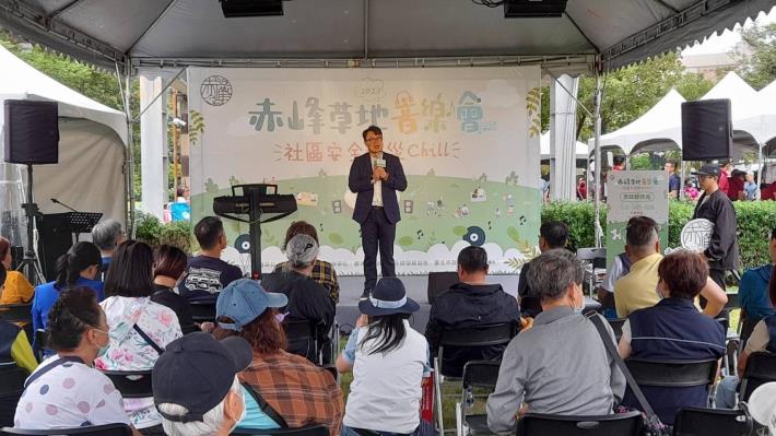 臺北市政府產業發展局陳俊安局長為活動開場致詞