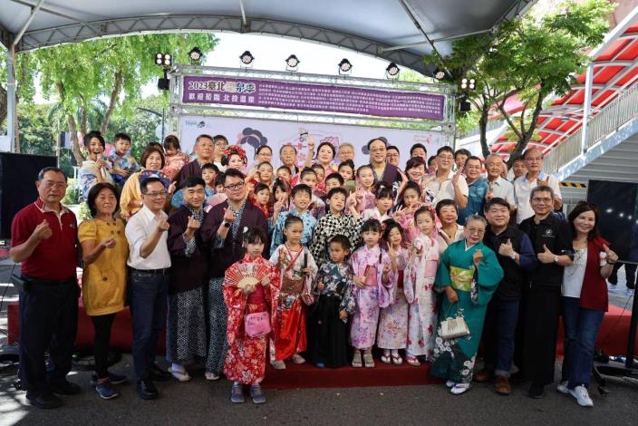 現場參與民眾大合照