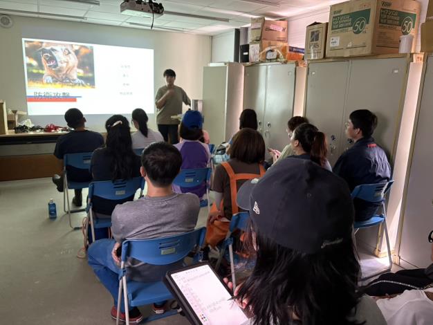 圖2、9月7日專業培訓課程給予志工滿滿的職能知識。