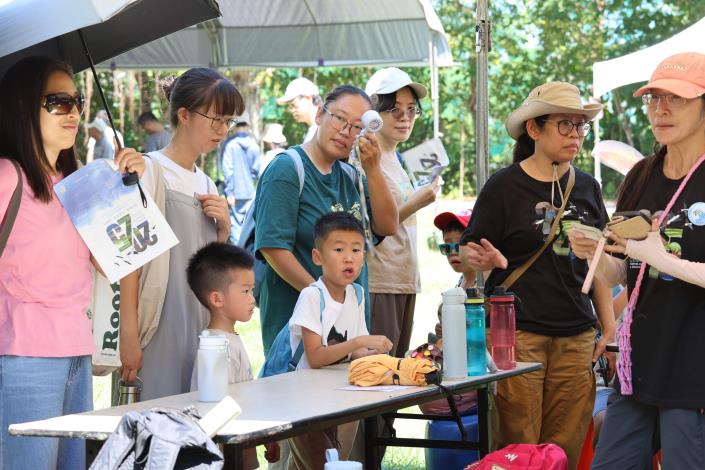 圖2:生態市集匯聚NGO、小農、手作與設計品牌,展現永續特色.JPG