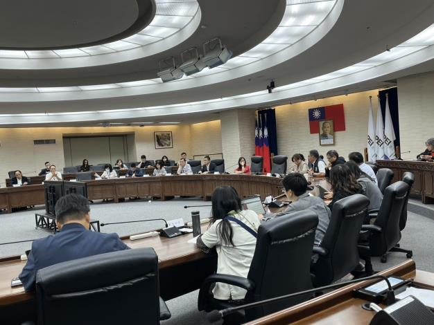 圖1.臺北市政府今(22)日緊急召開非洲豬瘟跨局處防治應變小組會議