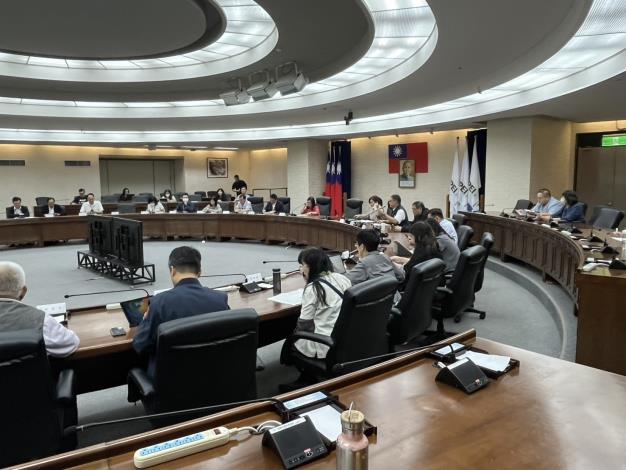 圖8.臺北市政府召開非洲豬瘟跨局處防治應變小組會議