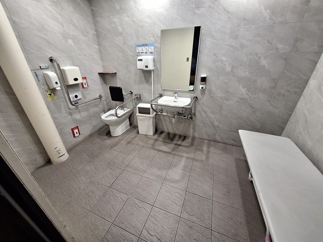 無障礙廁所