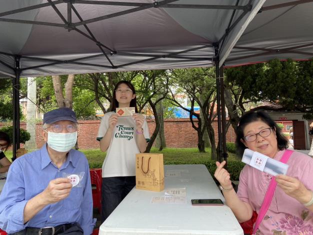 限量考生祈福禮「如意包中糕」黑色中性筆及電腦閱卷筆「祈福文具組」