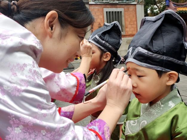 1月21日好來幼兒園拜師禮點