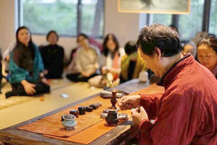 現場香席歡迎民眾體驗品香